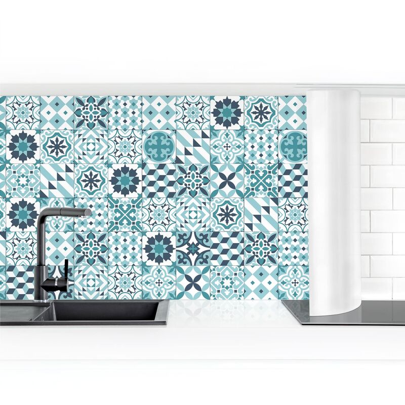 

Revestimiento pared cocina - Geometric Tiles Mix Turquoise Dimensión LxA: 80cm x 350cm Material: Smart