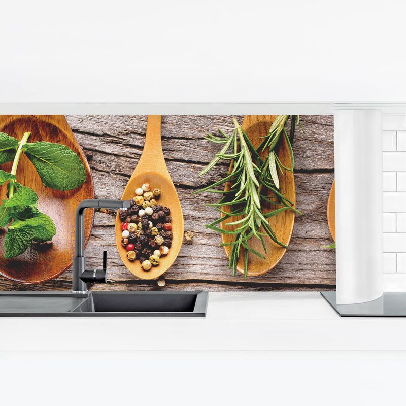 

Revestimiento pared cocina - Herbs And Spices Dimensión LxA: 50cm x 175cm Material: Smart