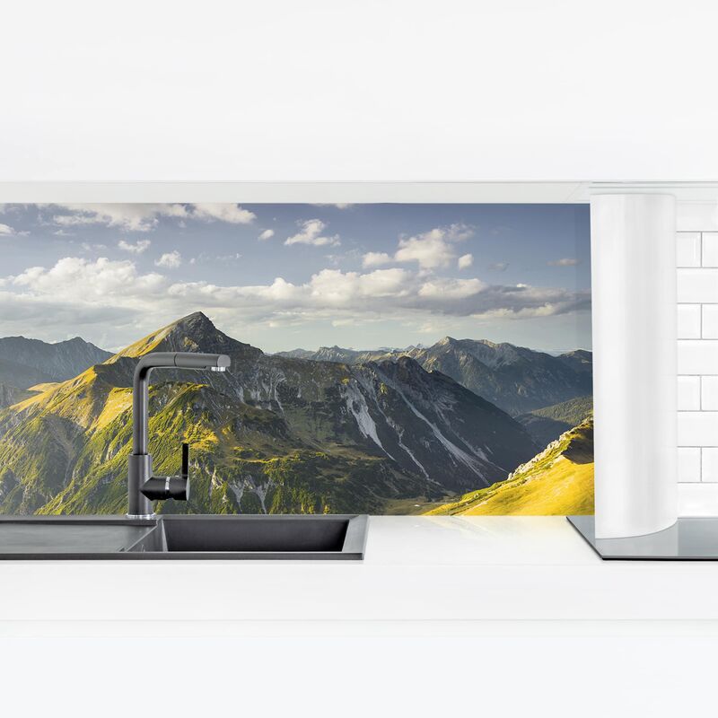 

Revestimiento pared cocina - Mountains And Valley Of The Lechtal Alps In Tirol Dimensión LxA: 90cm x 315cm Material: Smart