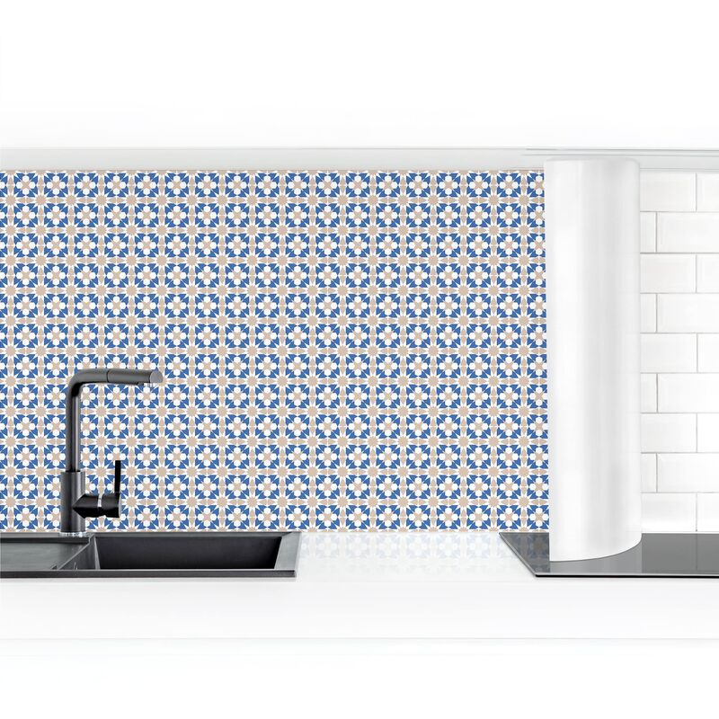 

Revestimiento pared cocina - Oriental Pattern With Blue Stars Dimensión LxA: 60cm x 400cm Material: Magnético