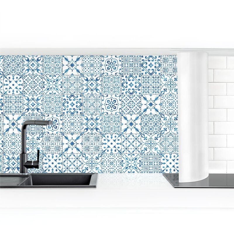 

Revestimiento pared cocina - Pattern Tiles Blue White Dimensión LxA: 70cm x 400cm Material: Smart