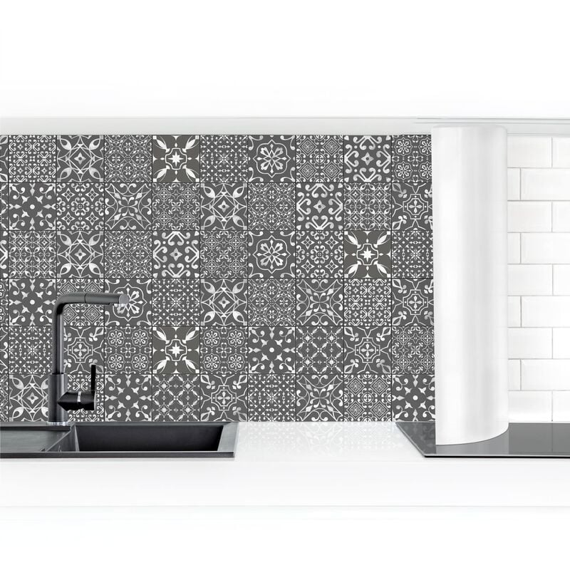 

Revestimiento pared cocina - Pattern Tiles Dark Gray White Dimensión LxA: 90cm x 350cm Material: Smart