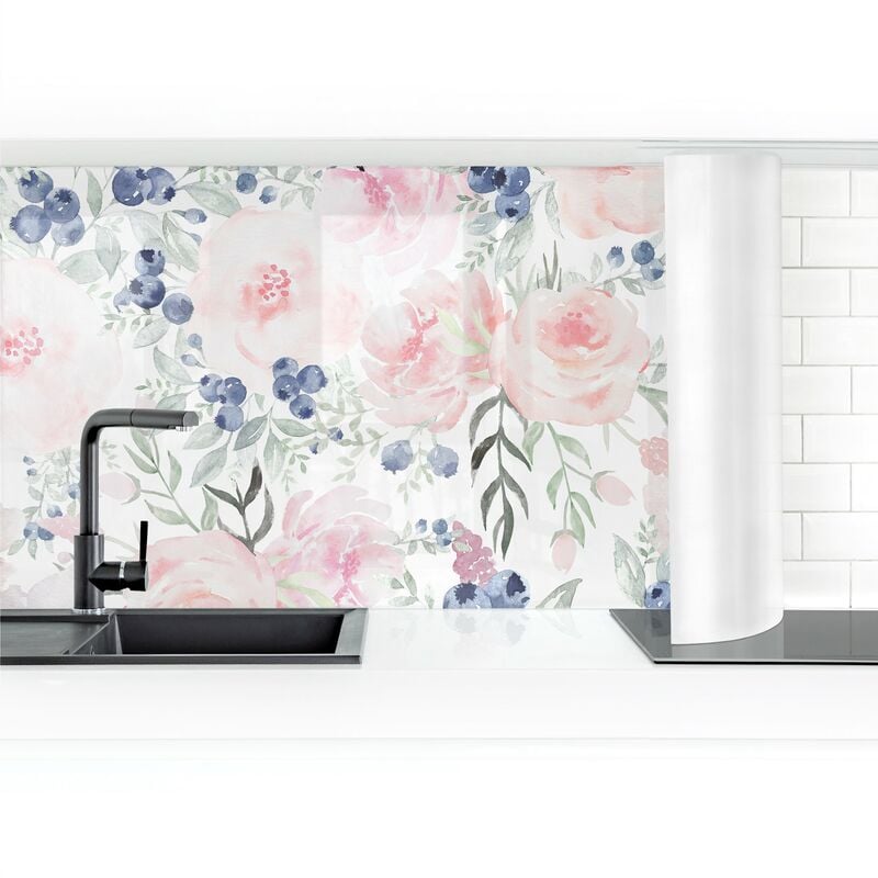 

Bilderwelten - Revestimiento pared cocina - Pink Roses With Blueberries Against White Dimensión LxA: 50cm x 350cm Material: Premium