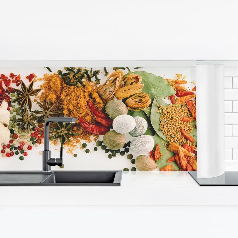 

Revestimiento pared cocina - Spices And Dried Herbs Dimensión LxA: 80cm x 280cm Material: Smart