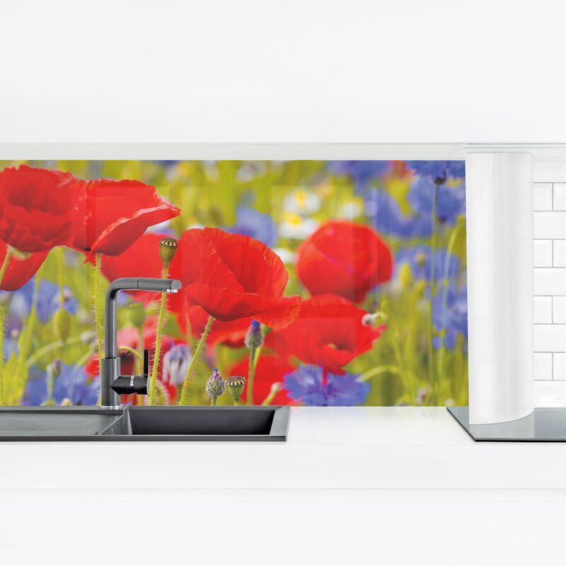 

Revestimiento pared cocina - Summer Meadow With Poppies And Cornflowers Dimensión LxA: 60cm x 210cm Material: Magnético