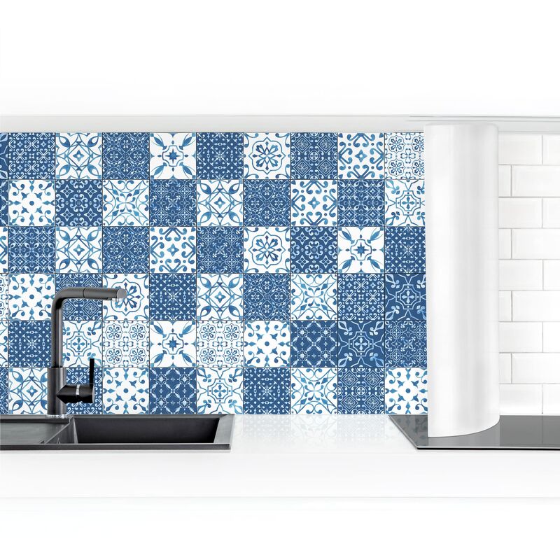 

Revestimiento pared cocina - Tile Pattern Mix Blue White Dimensión LxA: 80cm x 200cm Material: Magnético