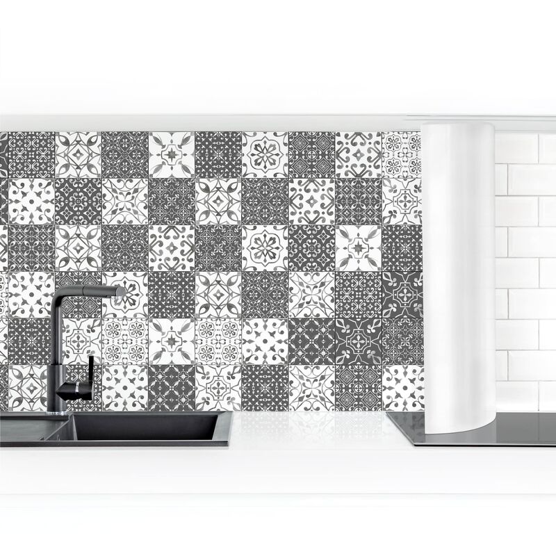 

Revestimiento pared cocina - Tile Pattern Mix Gray White Dimensión LxA: 90cm x 350cm Material: Smart