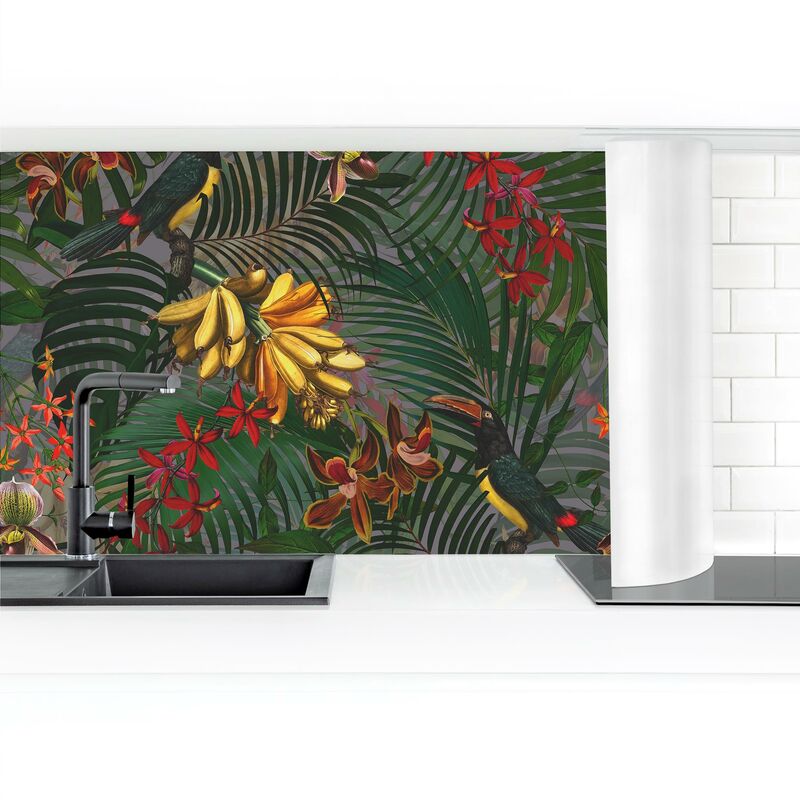 

Revestimiento pared cocina - Tropical Ferns With Tucan Green Dimensión LxA: 60cm x 250cm Material: Magnético