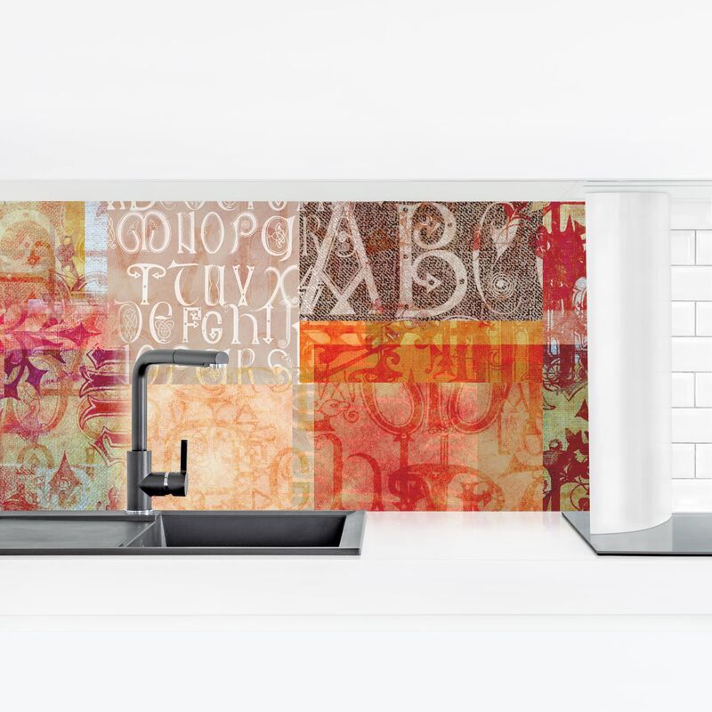 

Revestimiento pared cocina - Type Specimen II Dimensión LxA: 40cm x 140cm Material: Smart