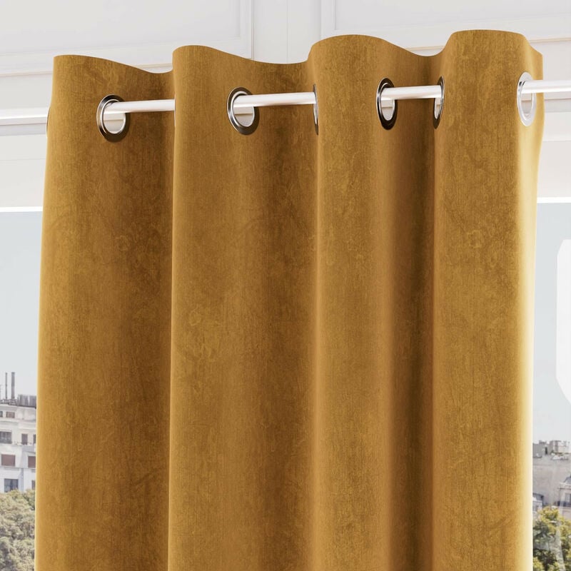 Rideau oeillets en velours velvet ocre, par Soleil d'ocre