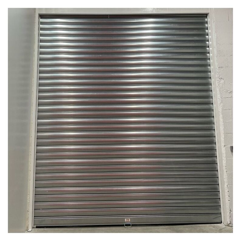 Rideau Métallique Galvanisé Motorisé 220V Lames Pleines 7/10ème L2000 H1500 classic