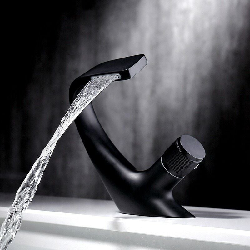 Robinet de lavabo monotrou cascade, robinet d'évier de salle de bain en laiton, robinet d'évier de baignoire design de luxe (noir，18 x 13cm)