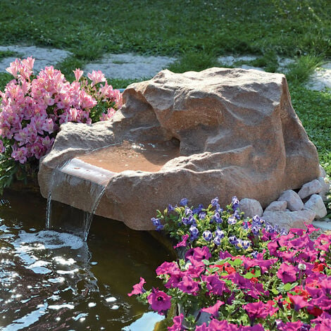 Laghetto Liguria fuori terra con pompa per cascata - Giardini d'acqua