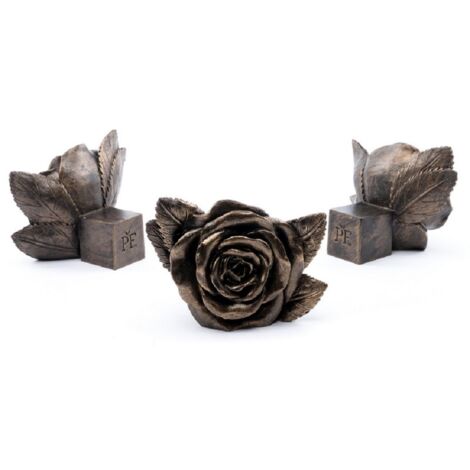 Rose Plant Pot Feet - Set of 3 - L6 x W7.5 x H9 cm