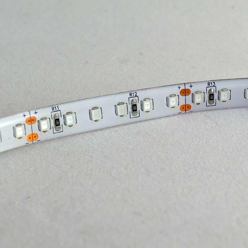 Ruban led Puissant 120 LED/m 9,6W/m Étanche IP65 5m - Lumière Ambre