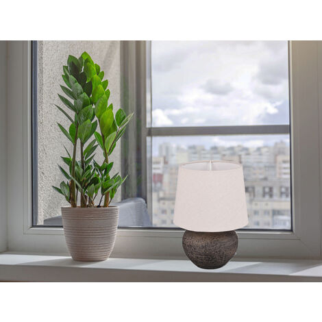 Rustikale Keramik LED Tischleuchte braun Stoffschirm in beige, Höhe 25cm