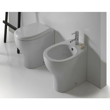 Sanitari Eden filomuro 53x36 con sedile avvolgente softclose di