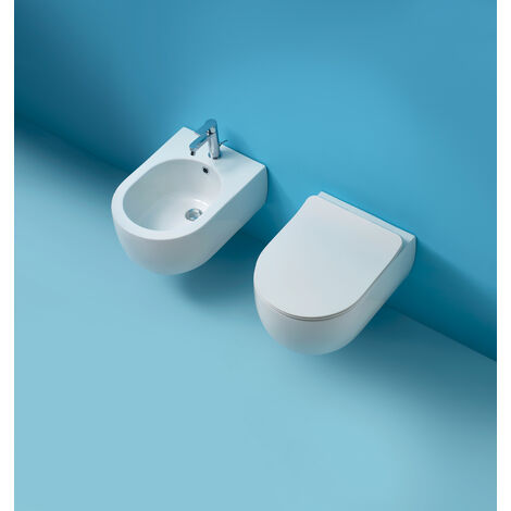 Sanitari Flo mini sospesi salvaspazio cm. 50x36 con sedile