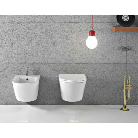 Sanitari forty3 sospesi senza brida cm. 57x36 con sedile