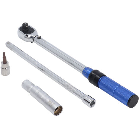 Satz mit 7 3/8"-Drehmomentschlüsseln und 14-mm- und 16-mm-Zündkerzensteckschlüsseln für die Autowartung