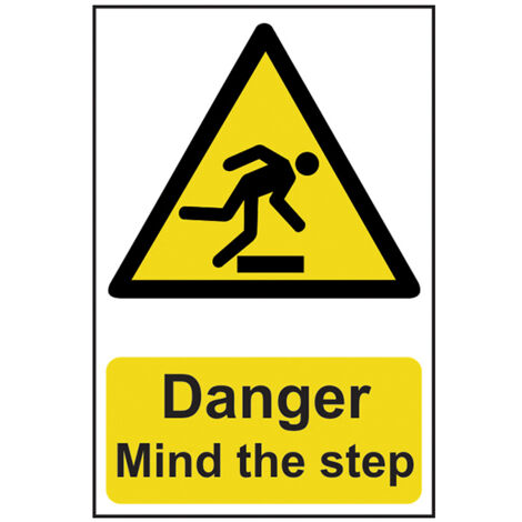 Scan 1105 Danger Mind The Step - PVC 200 x 300mm SCA1105