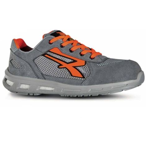 Diadora Estive