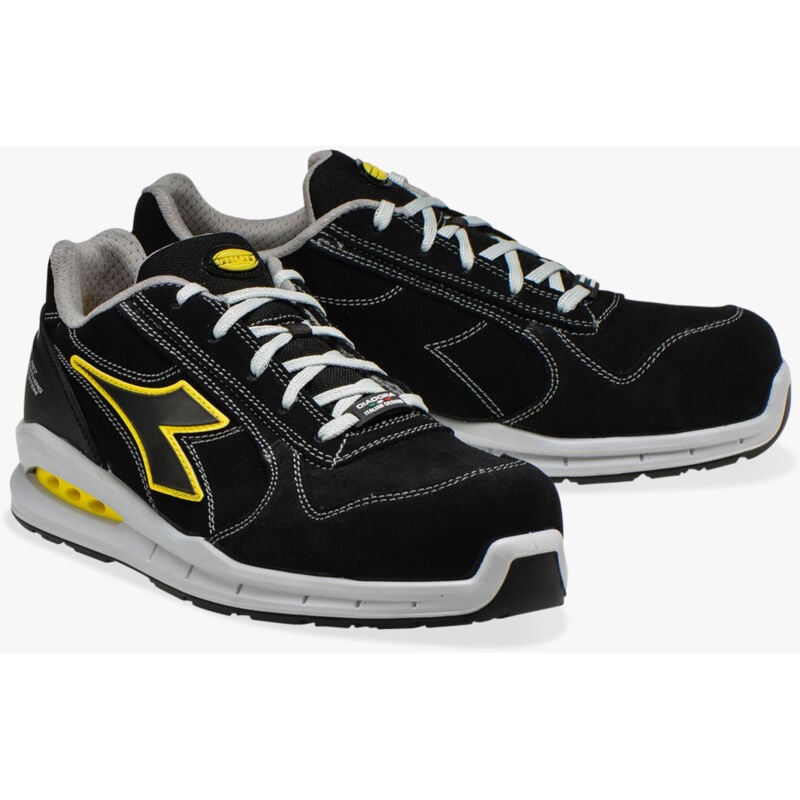 Image of Scarpe Antinfortunistiche Diadora Run Net Airbox Low S3 src Grigio Rosso - 701.176221 - size 40000000