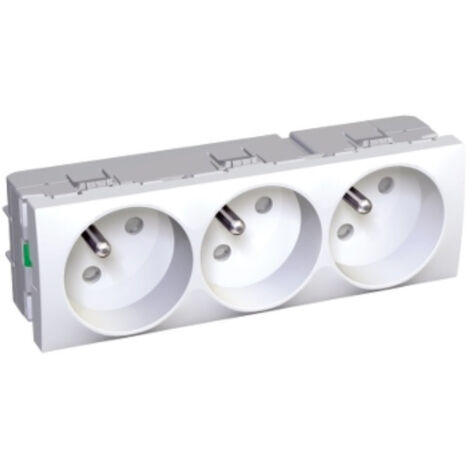 Schneider Electric – Prise triple 3x2P+T 16A ALB45232 – Inclinaison 45° – Couleur blanche RAL 9010 – Pour goulottes 45mm – 2P avec éclipses