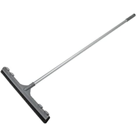 Scopa da giardino, Bradas, modello ES1681, pulizia efficace degli ambienti esterni, setole robuste, design ergonomico, ideale per patii, terrazze e sentieri.