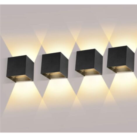Set di 4 applique da parete da 12W con fascio luminoso regolabile, bianco caldo 3000K, impermeabili IP65, nere