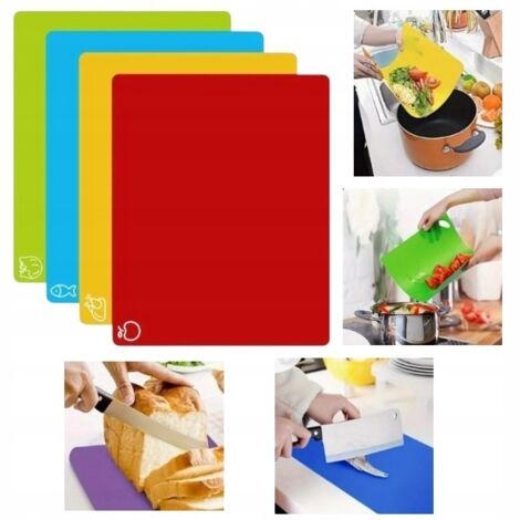 Set di 4 tavole da taglio con icone colorate di cibo 27,1 x 37,6 cm