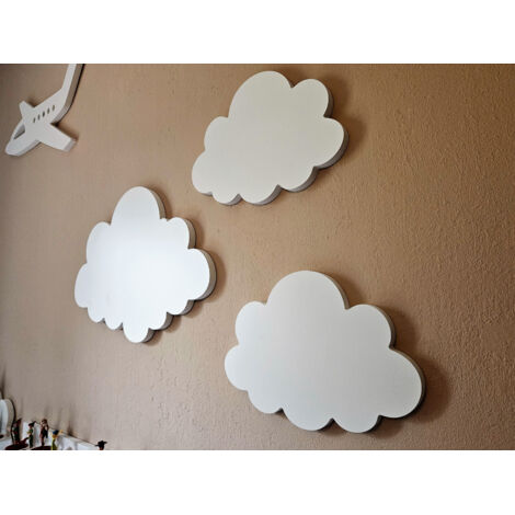 Set mit 3 Wolken-Wanddekorationen.