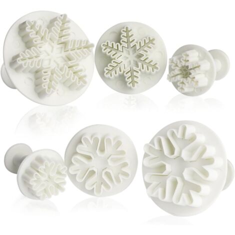 Set mit 6 Schneeflocken-Ausstechformen