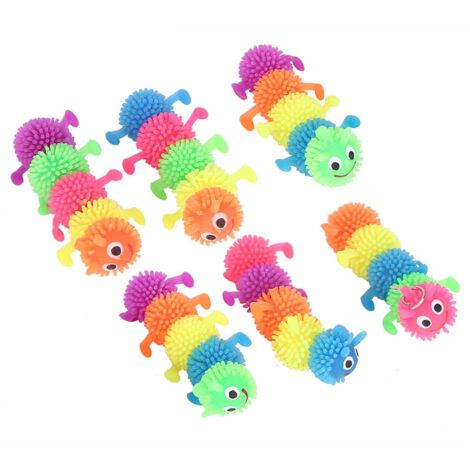 Set mit 6 weichen, raupenförmigen Kauspielzeugen für Katzen zur Zahnreinigung und zum Spielen.