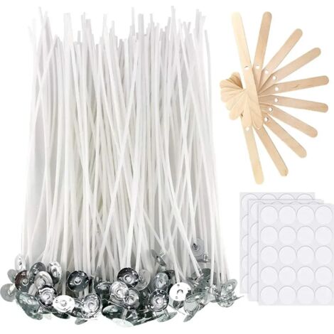 Set mit einhundert 20 cm langen Kerzendochten, zehn Holzhaltern und sechzig Klebepads zur Kerzenherstellung