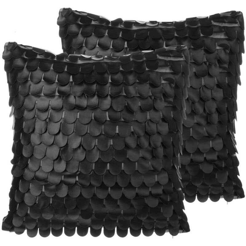 Beliani - Set Of 2 Faux Leather Throw Cushions Square 45 X 45 Cm Fish Scale Black Lobelia