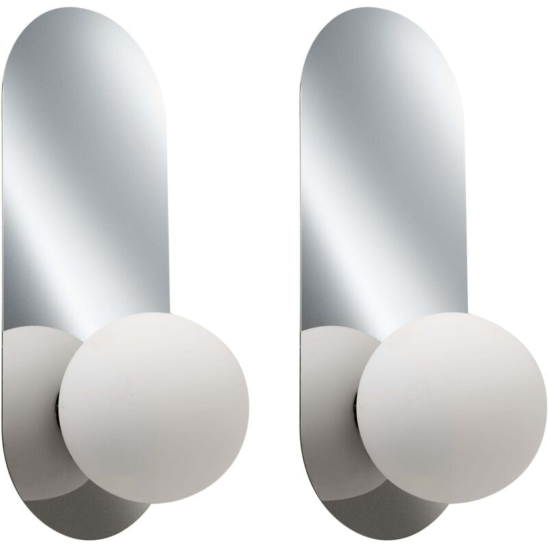 Beliani - Set Of 2 Oval Shaped Wall Mounted Lamps Globe Shades Opal Glass Silver Leisi