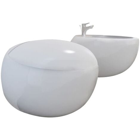 Set Sanitari WC e Bidè a Muro in Ceramica Bianca