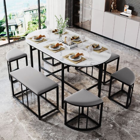 Set tavolo e sedie (1 tavolo da pranzo 140x70x74cm + 2 panche + 4 sedie) motivo marmo, piano tavolo bianco, MDF e metallo, gambe nere - A