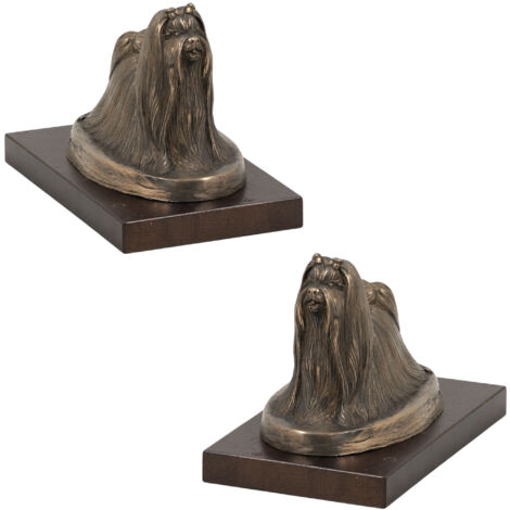 Shih Tzu, Shi tsu, Shi-Tzu, Szi-cu, Szitzu: estatuilla de perro, figura sobre una base blanca, trofeo para una exposición de perros de Art-Dog