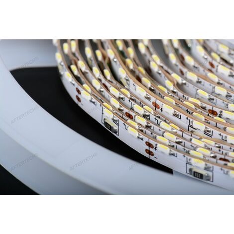 Acquista Striscia luminosa a LED Impermeabile 2835 Nastro LED Striscia  Dimmerabile Interruttore a sensore tattile Alimentatore 12V per Lampada da  cucina sotto il mobiletto
