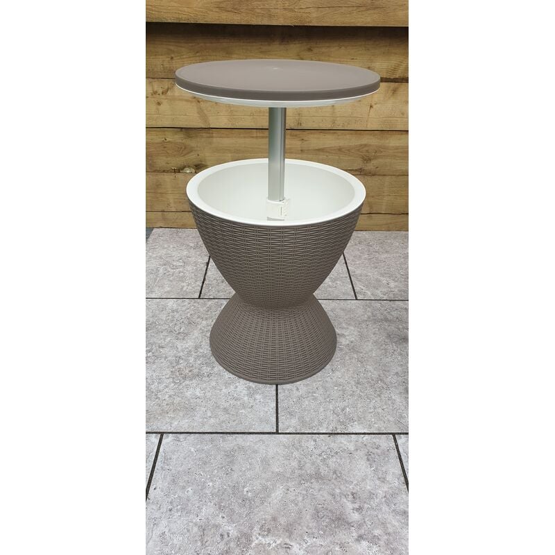 Image of Wicker Effect Cone Shaped Ice Bucket Coffee Side Table Neutral - Signature Weave