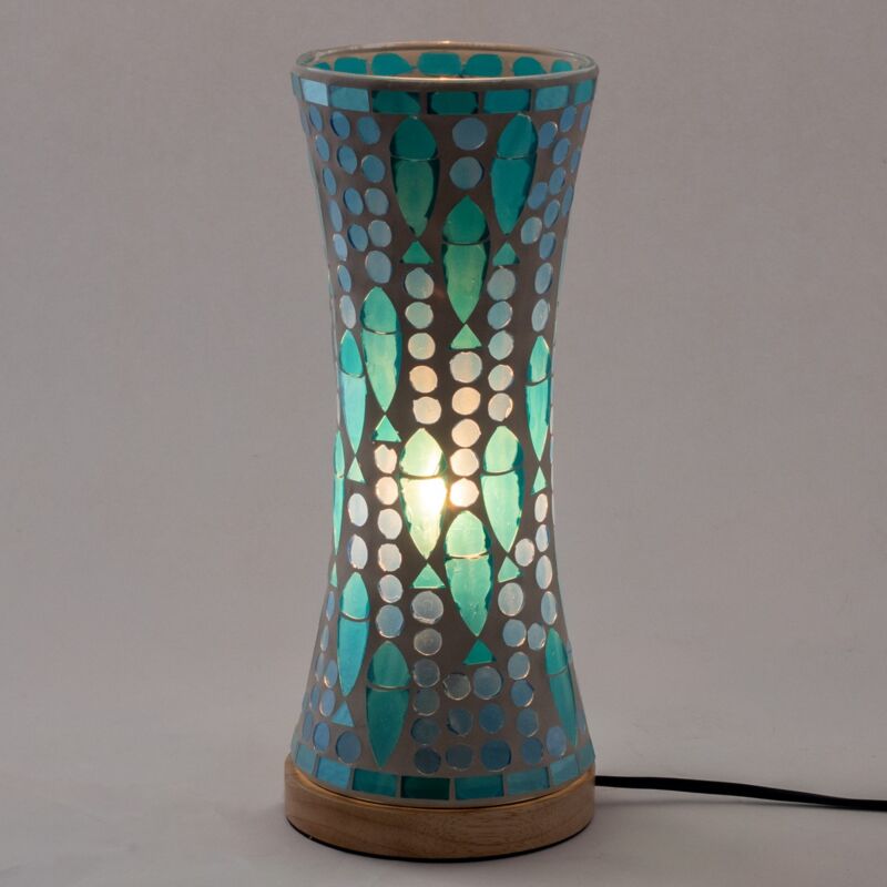 Image of Lampada in mosaico dal design unico ed elegante per arredare la tua casa con stile e personalità