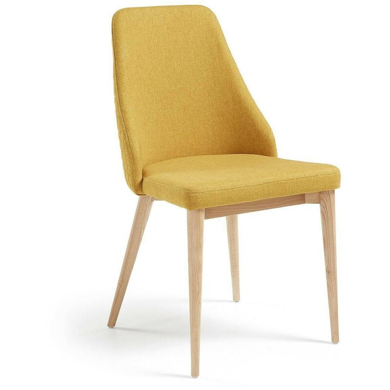 

Silla de comedor ROSIE tapizada en tela acolchada y pies de madera de fresno | MOSTAZA J-81 - MOSTAZA J-81