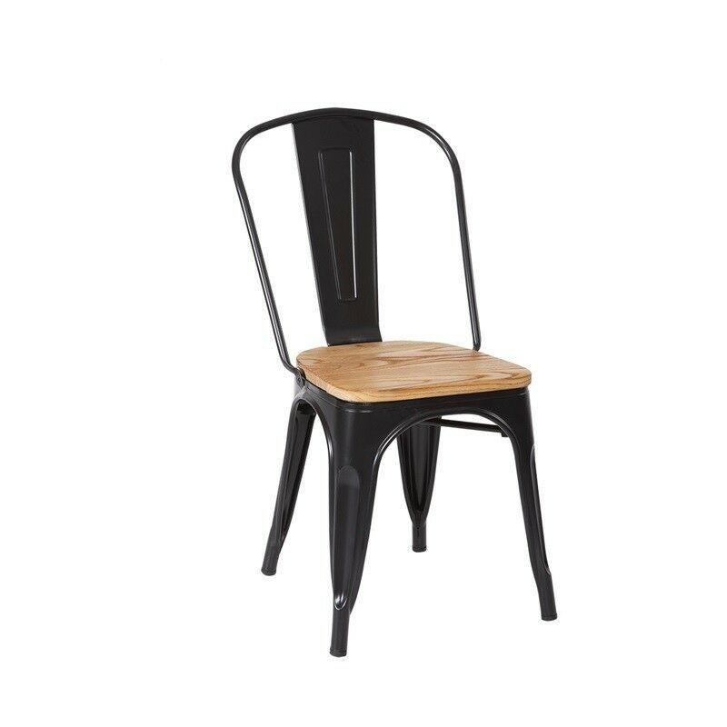 

Silla de diseño 'Tol' con estructura de acero pintada en negro y asiento de madera maciza de olmo con acabado natural.