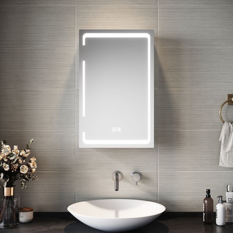 Armoire de toilette éclairée par led avec prise pour rasoir, 380 x 600 mm Armoire de toilette avec fonction de désembuage, interrupteur à