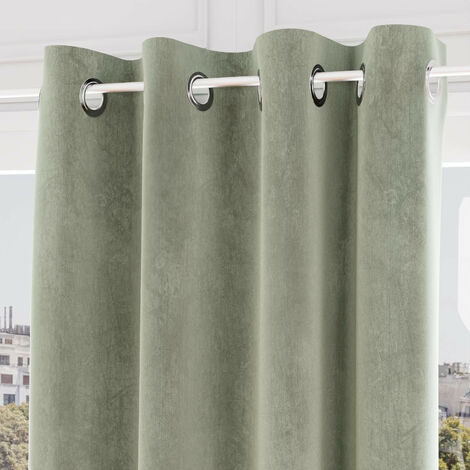 Soleil D Ocre – Rideau oeillets en velours 135x250 cm – 100% polyester – 8 œillets inox anti-rouille – Couleur verte élégante