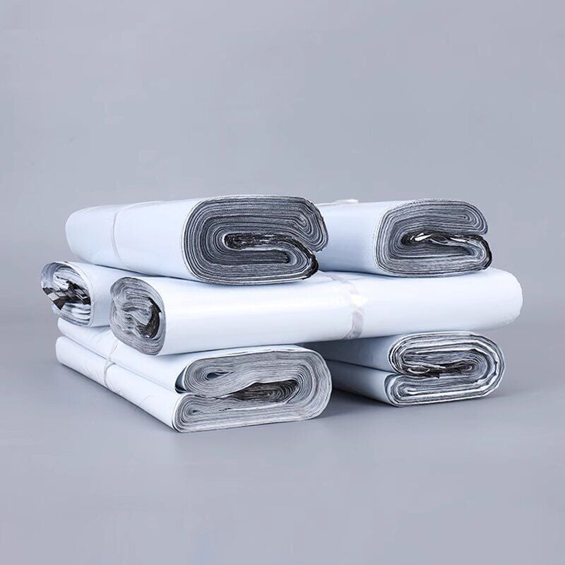 34 x 46 Lot de 100 grands sacs d'expédition pour vêtements, sacs postaux avec adhésif auto-scellant solide, sacs postaux imperméables et