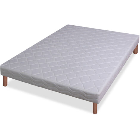 Sommier tapissier 14 lattes garni polyéther 140x190cm