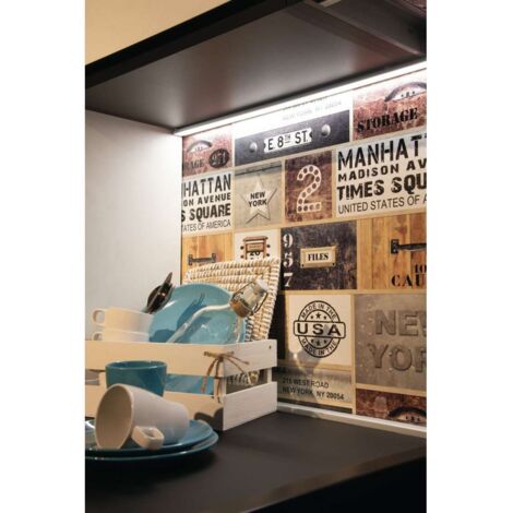 "Sottopensile LED UNIX argento con interruttore touch 90 cm."